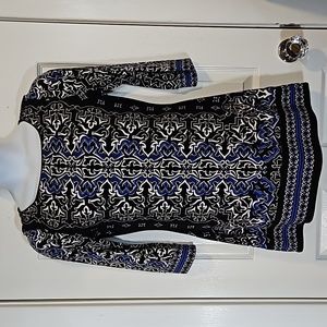 White House Black Market, 3/4 sleeve, shift dress. Size M